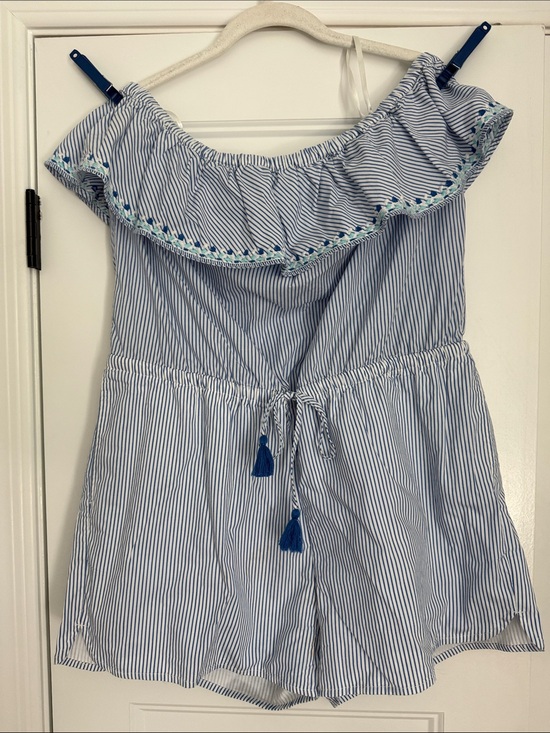 Vineyard Vines Pants - Vineyard Vines Blue & White Striped Off-Shoulder Romper with Tassels